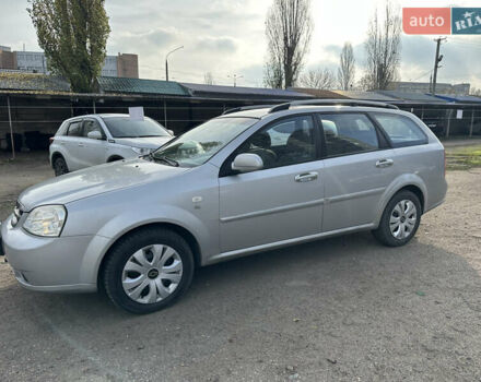 Серый Шевроле Нубира, объемом двигателя 1.6 л и пробегом 270 тыс. км за 4200 $, фото 2 на Automoto.ua