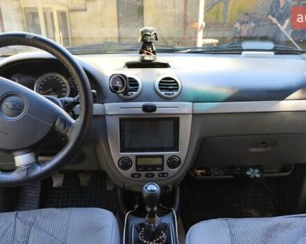 Серый Шевроле Нубира, объемом двигателя 1.8 л и пробегом 201 тыс. км за 4800 $, фото 17 на Automoto.ua