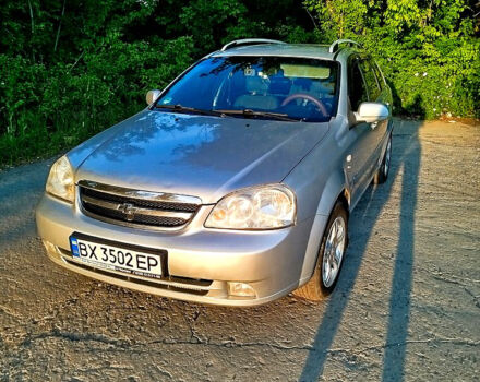 Серый Шевроле Нубира, объемом двигателя 1.8 л и пробегом 270 тыс. км за 3700 $, фото 1 на Automoto.ua