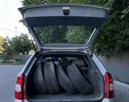 Серый Шевроле Нубира, объемом двигателя 1.8 л и пробегом 300 тыс. км за 4100 $, фото 24 на Automoto.ua