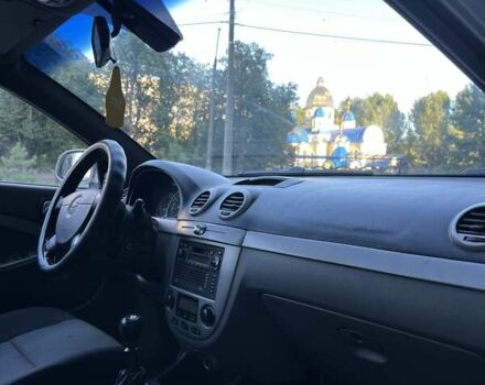 Серый Шевроле Нубира, объемом двигателя 1.8 л и пробегом 300 тыс. км за 4100 $, фото 5 на Automoto.ua