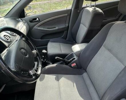 Сірий Шевроле Нубіра, об'ємом двигуна 1.8 л та пробігом 177 тис. км за 3800 $, фото 12 на Automoto.ua