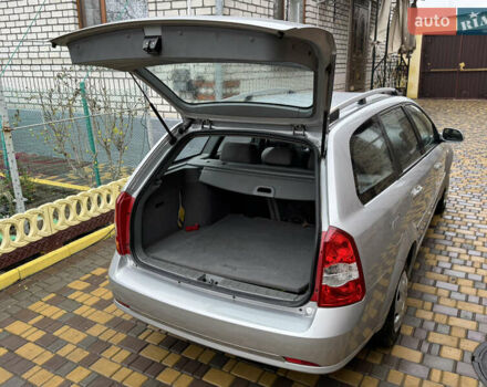 Серый Шевроле Нубира, объемом двигателя 1.6 л и пробегом 241 тыс. км за 4100 $, фото 7 на Automoto.ua