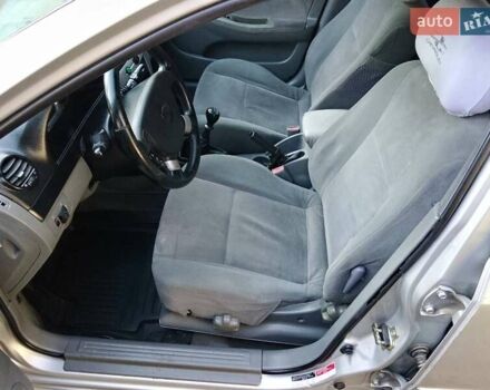 Серый Шевроле Нубира, объемом двигателя 1.6 л и пробегом 289 тыс. км за 3250 $, фото 17 на Automoto.ua