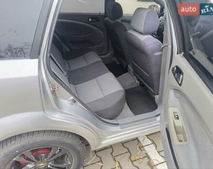 Серый Шевроле Нубира, объемом двигателя 1.8 л и пробегом 250 тыс. км за 3950 $, фото 8 на Automoto.ua