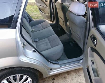 Серый Шевроле Нубира, объемом двигателя 1.6 л и пробегом 289 тыс. км за 3250 $, фото 22 на Automoto.ua