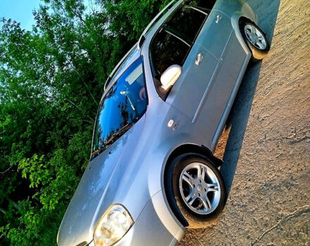 Серый Шевроле Нубира, объемом двигателя 1.8 л и пробегом 270 тыс. км за 3700 $, фото 3 на Automoto.ua