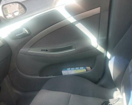 Серый Шевроле Нубира, объемом двигателя 1.8 л и пробегом 186 тыс. км за 4500 $, фото 8 на Automoto.ua