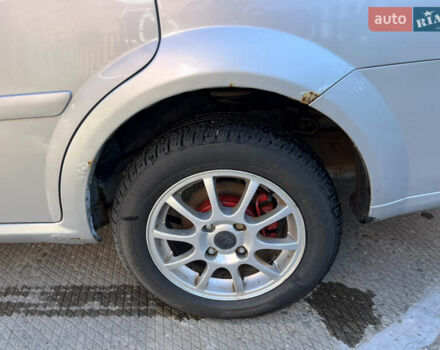 Серый Шевроле Нубира, объемом двигателя 1.8 л и пробегом 281 тыс. км за 3550 $, фото 26 на Automoto.ua