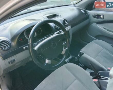 Серый Шевроле Нубира, объемом двигателя 1.6 л и пробегом 289 тыс. км за 3250 $, фото 16 на Automoto.ua