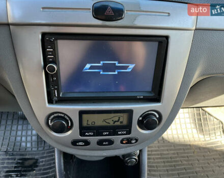 Серый Шевроле Нубира, объемом двигателя 1.8 л и пробегом 281 тыс. км за 3550 $, фото 10 на Automoto.ua