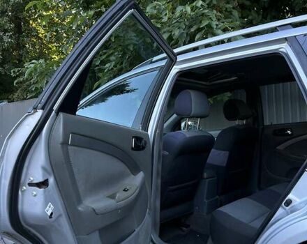 Серый Шевроле Нубира, объемом двигателя 1.8 л и пробегом 300 тыс. км за 4100 $, фото 19 на Automoto.ua