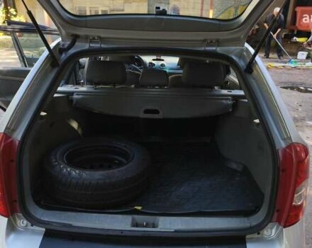 Серый Шевроле Нубира, объемом двигателя 1.8 л и пробегом 201 тыс. км за 4800 $, фото 10 на Automoto.ua