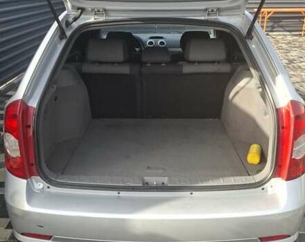 Сірий Шевроле Нубіра, об'ємом двигуна 1.8 л та пробігом 280 тис. км за 4500 $, фото 5 на Automoto.ua