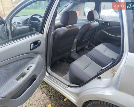 Серый Шевроле Нубира, объемом двигателя 1.8 л и пробегом 309 тыс. км за 4700 $, фото 1 на Automoto.ua