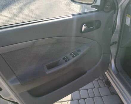 Серый Шевроле Нубира, объемом двигателя 1.6 л и пробегом 200 тыс. км за 4300 $, фото 15 на Automoto.ua