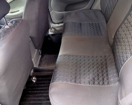 Серый Шевроле Нубира, объемом двигателя 1.8 л и пробегом 270 тыс. км за 3700 $, фото 7 на Automoto.ua