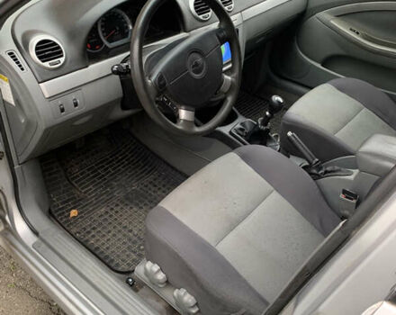 Серый Шевроле Нубира, объемом двигателя 1.8 л и пробегом 162 тыс. км за 4100 $, фото 7 на Automoto.ua