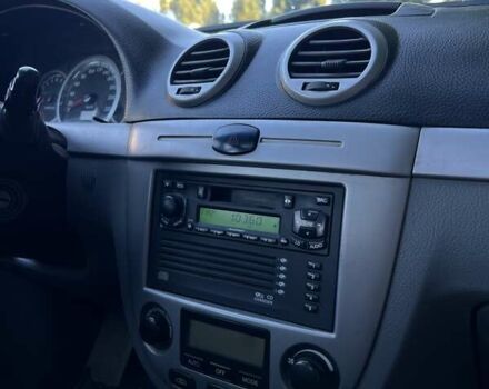 Серый Шевроле Нубира, объемом двигателя 1.8 л и пробегом 300 тыс. км за 4100 $, фото 10 на Automoto.ua