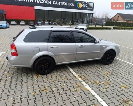 Серый Шевроле Нубира, объемом двигателя 1.8 л и пробегом 250 тыс. км за 3950 $, фото 6 на Automoto.ua