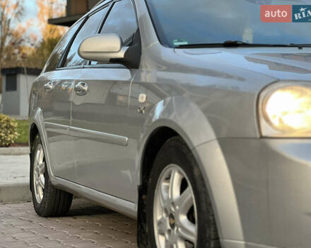 Серый Шевроле Нубира, объемом двигателя 1.8 л и пробегом 303 тыс. км за 3950 $, фото 10 на Automoto.ua