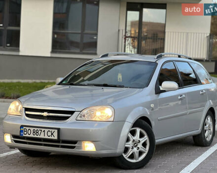 Серый Шевроле Нубира, объемом двигателя 1.8 л и пробегом 303 тыс. км за 3950 $, фото 5 на Automoto.ua