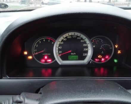 Серый Шевроле Нубира, объемом двигателя 2 л и пробегом 243 тыс. км за 4200 $, фото 10 на Automoto.ua