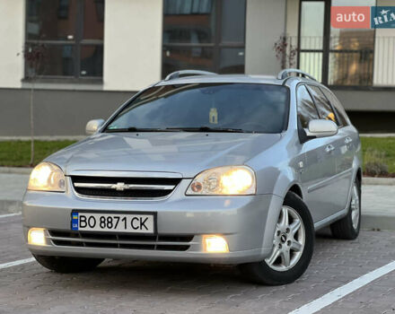 Серый Шевроле Нубира, объемом двигателя 1.8 л и пробегом 303 тыс. км за 3950 $, фото 1 на Automoto.ua