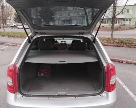 Серый Шевроле Нубира, объемом двигателя 2 л и пробегом 243 тыс. км за 4200 $, фото 7 на Automoto.ua