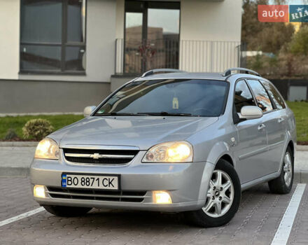 Серый Шевроле Нубира, объемом двигателя 1.8 л и пробегом 303 тыс. км за 3950 $, фото 6 на Automoto.ua