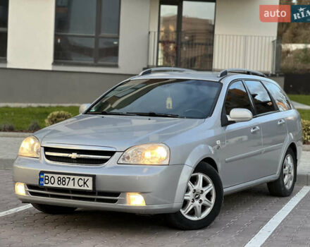 Серый Шевроле Нубира, объемом двигателя 1.8 л и пробегом 303 тыс. км за 3950 $, фото 2 на Automoto.ua