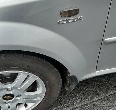 Серый Шевроле Нубира, объемом двигателя 1.8 л и пробегом 156 тыс. км за 5900 $, фото 3 на Automoto.ua