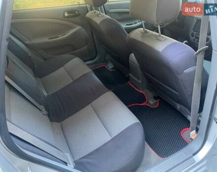 Серый Шевроле Нубира, объемом двигателя 1.99 л и пробегом 277 тыс. км за 3900 $, фото 18 на Automoto.ua