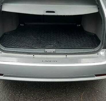 Серый Шевроле Нубира, объемом двигателя 1.8 л и пробегом 156 тыс. км за 5900 $, фото 8 на Automoto.ua