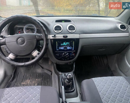 Серый Шевроле Нубира, объемом двигателя 1.6 л и пробегом 198 тыс. км за 5600 $, фото 1 на Automoto.ua