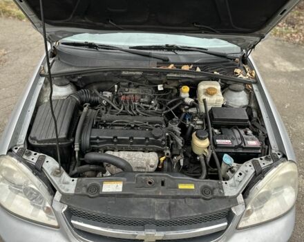Серый Шевроле Нубира, объемом двигателя 1.6 л и пробегом 385 тыс. км за 1850 $, фото 6 на Automoto.ua