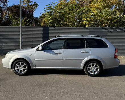 Серый Шевроле Нубира, объемом двигателя 1.6 л и пробегом 264 тыс. км за 4500 $, фото 2 на Automoto.ua