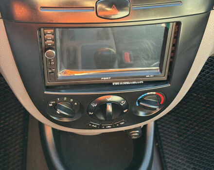 Серый Шевроле Нубира, объемом двигателя 1.6 л и пробегом 264 тыс. км за 4500 $, фото 37 на Automoto.ua