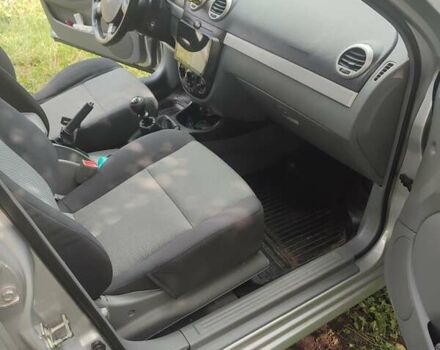 Серый Шевроле Нубира, объемом двигателя 1.6 л и пробегом 185 тыс. км за 5300 $, фото 3 на Automoto.ua