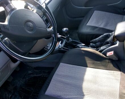 Серый Шевроле Нубира, объемом двигателя 1.6 л и пробегом 189 тыс. км за 5000 $, фото 3 на Automoto.ua