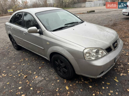 Серый Шевроле Нубира, объемом двигателя 1.8 л и пробегом 310 тыс. км за 3100 $, фото 1 на Automoto.ua