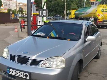 Шевроле Нубира 2004 в Хмельницком на Automoto.ua Серый Шевроле Нубира, объемом двигателя 1.8 л и пробегом 258 тыс. км за 4000 $, фото 1 на Automoto.ua