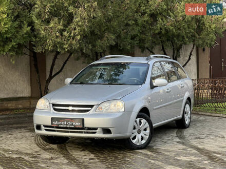 Серый Шевроле Нубира, объемом двигателя 1.59 л и пробегом 277 тыс. км за 4699 $, фото 1 на Automoto.ua