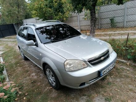 Серый Шевроле Нубира, объемом двигателя 1.6 л и пробегом 272 тыс. км за 3200 $, фото 1 на Automoto.ua