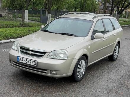 Шевроле Нубіра 2006 у Сквира на Automoto.ua Сірий Шевроле Нубіра, об'ємом двигуна 0 л та пробігом 183 тис. км за 2999 $, фото 1 на Automoto.ua