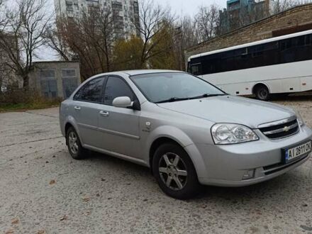 Серый Шевроле Нубира, объемом двигателя 1.8 л и пробегом 135 тыс. км за 4400 $, фото 1 на Automoto.ua