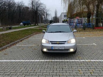 Серый Шевроле Нубира, объемом двигателя 1.8 л и пробегом 250 тыс. км за 3950 $, фото 1 на Automoto.ua