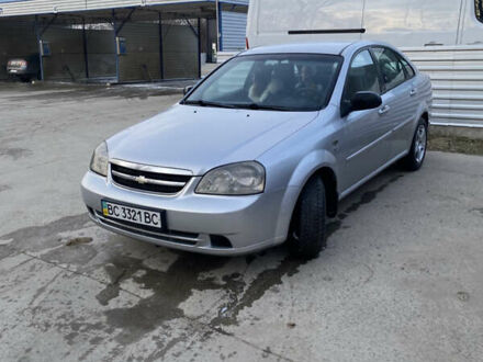Сірий Шевроле Нубіра, об'ємом двигуна 0 л та пробігом 250 тис. км за 3650 $, фото 1 на Automoto.ua