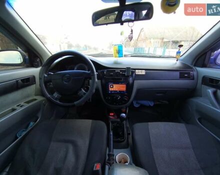 Синий Шевроле Нубира, объемом двигателя 1.8 л и пробегом 325 тыс. км за 3600 $, фото 3 на Automoto.ua