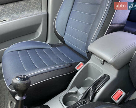 Синий Шевроле Нубира, объемом двигателя 1.8 л и пробегом 130 тыс. км за 2100 $, фото 19 на Automoto.ua